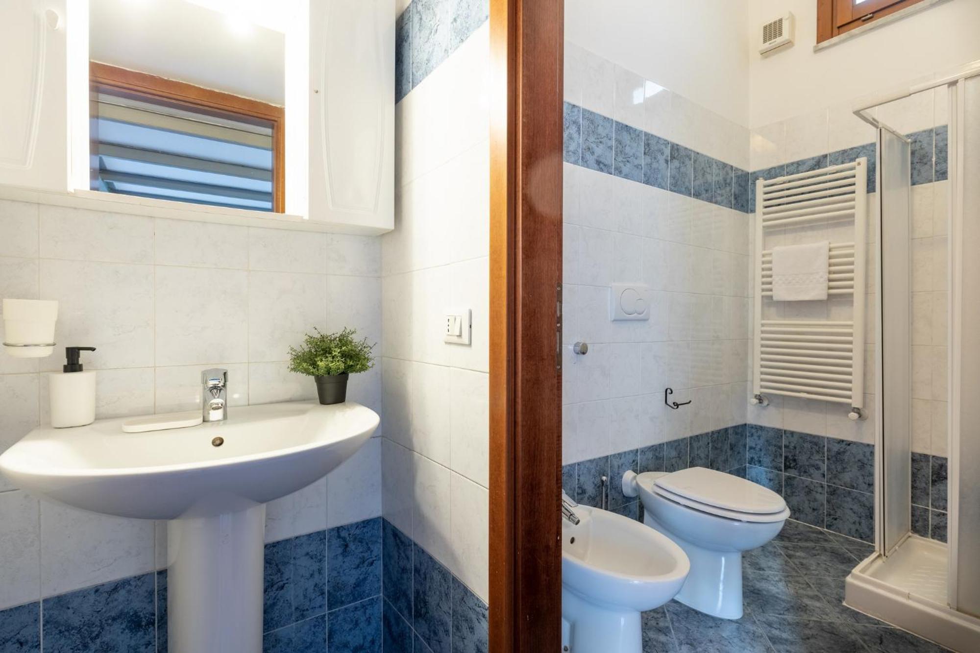 Four Shades Of Pisa Apartments Εξωτερικό φωτογραφία
